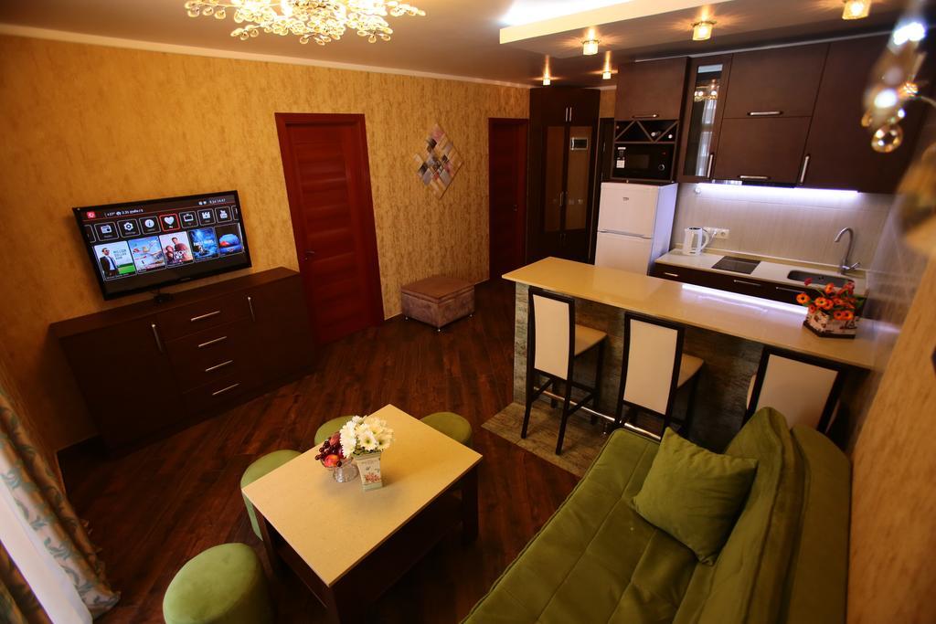 Orbi Sea Towers Apart Hotel บาทูมิ ภายนอก รูปภาพ