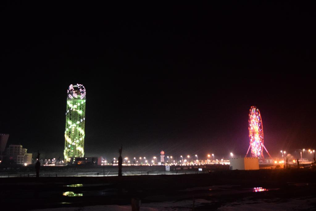 Orbi Sea Towers Apart Hotel บาทูมิ ภายนอก รูปภาพ