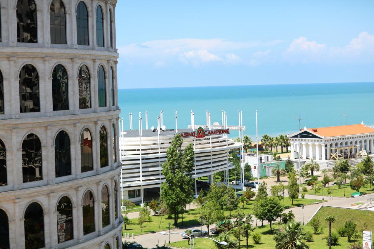 Orbi Sea Towers Apart Hotel บาทูมิ ภายนอก รูปภาพ